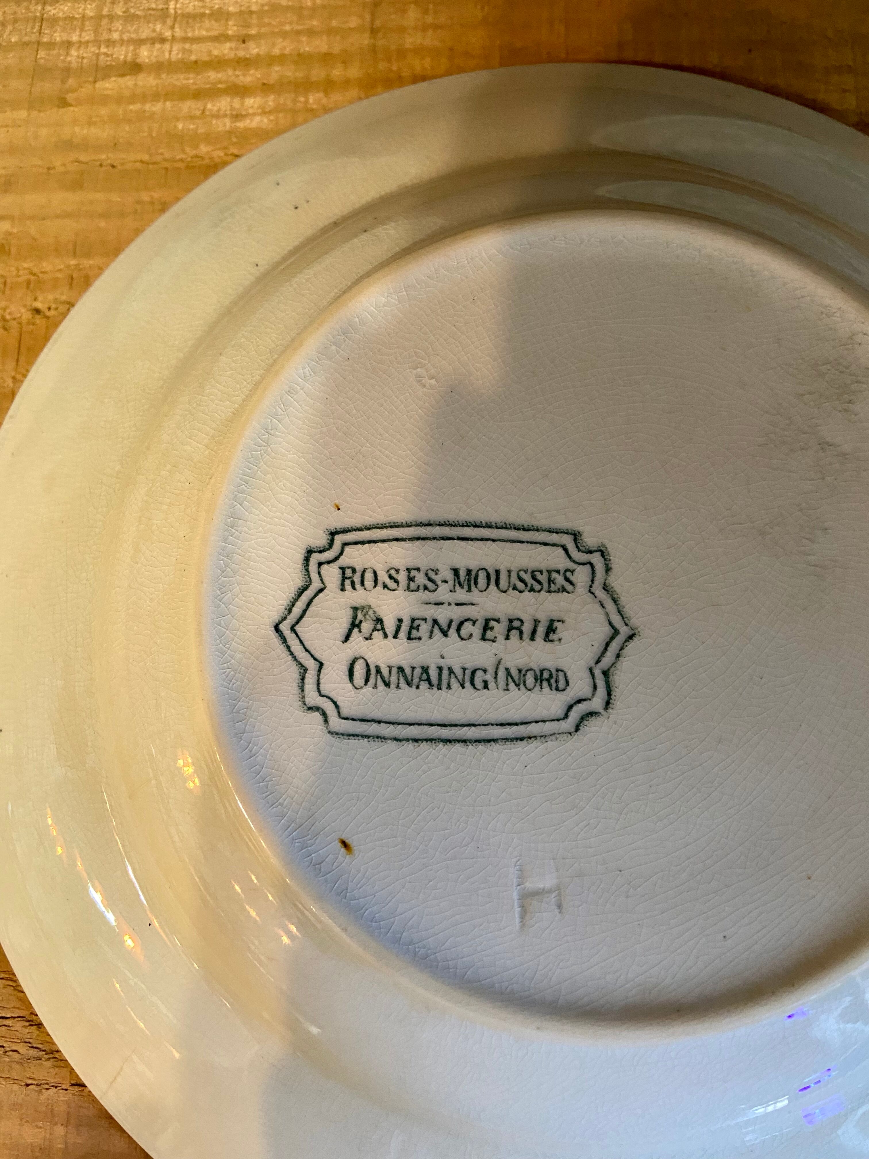 Lot green iron earth plates