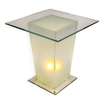 Marais International side table and light lamp