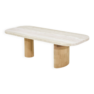 Coffee table in travertine and oak