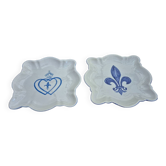 2 ceramic plates