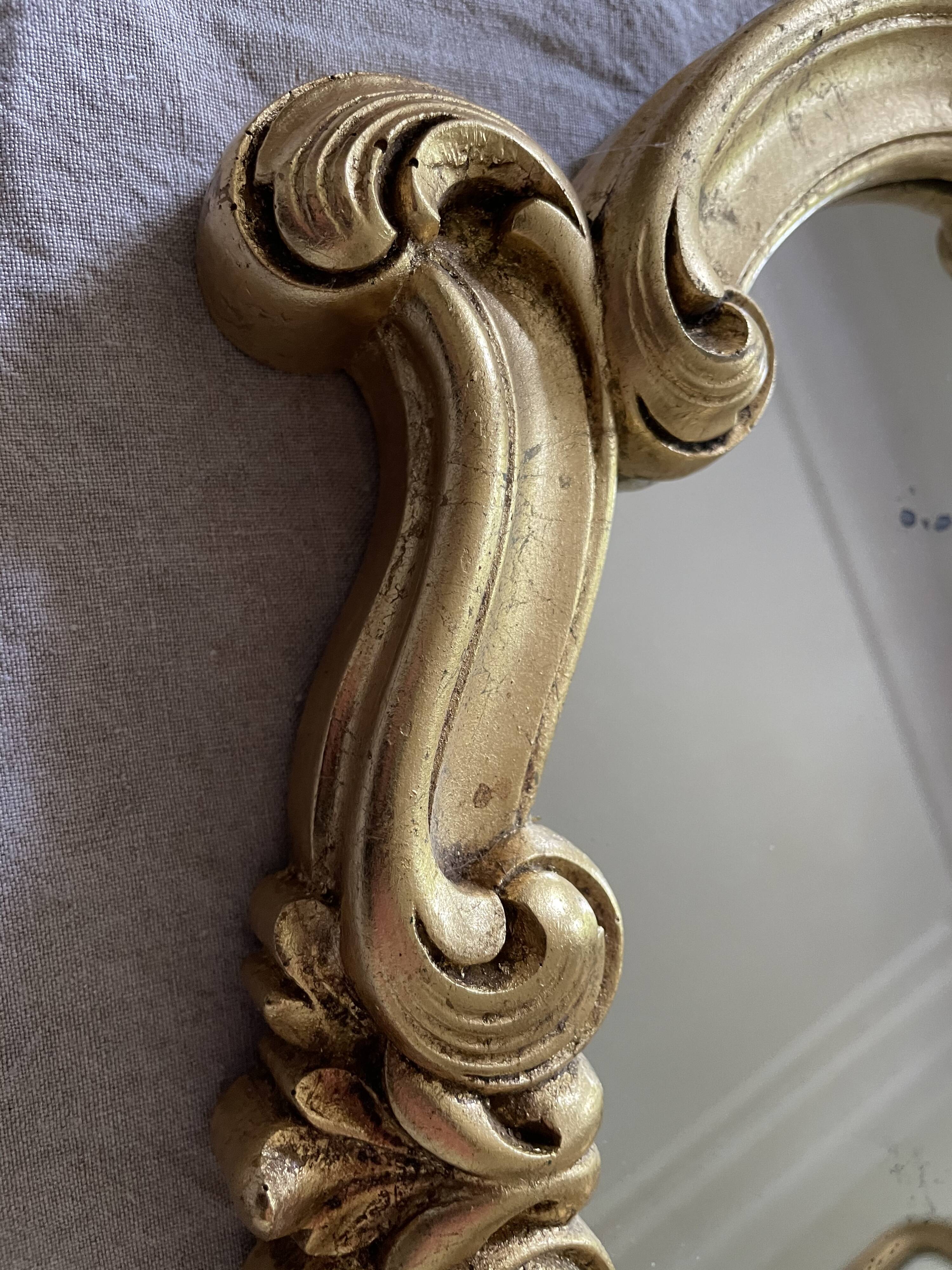 Golden resin rock mirror  42x68cm