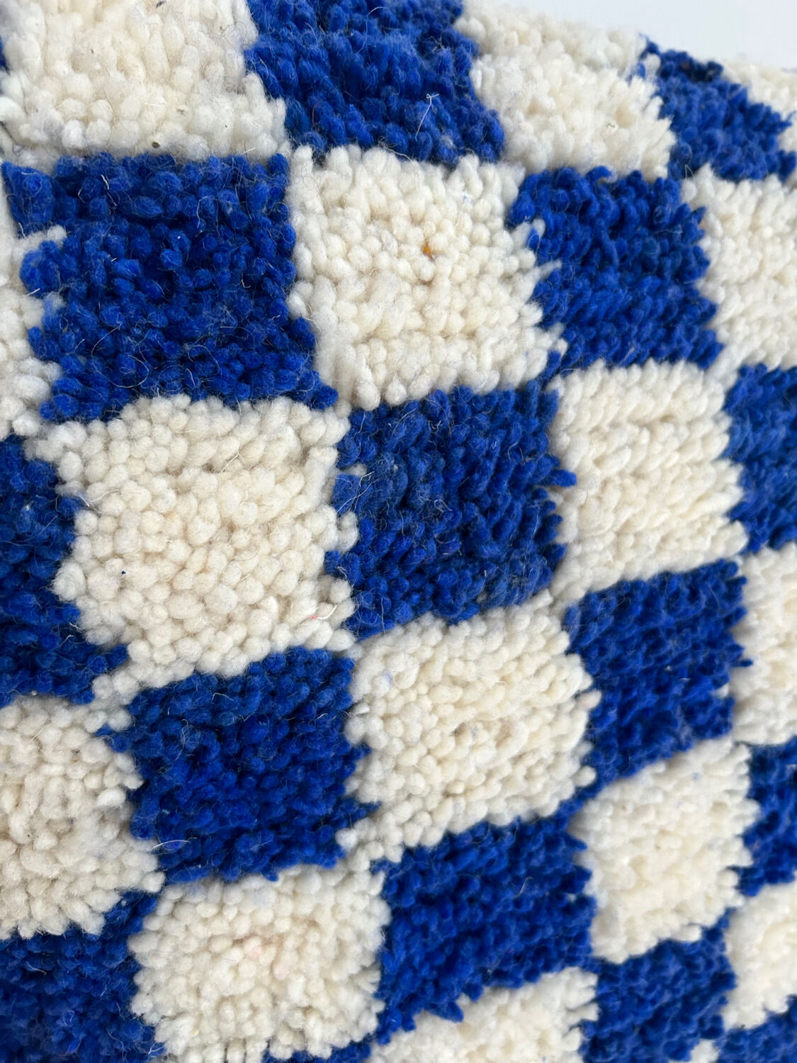 Blue checkered berber pouf