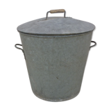 Zinc basin and its tripod