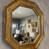 Octagonal mirror