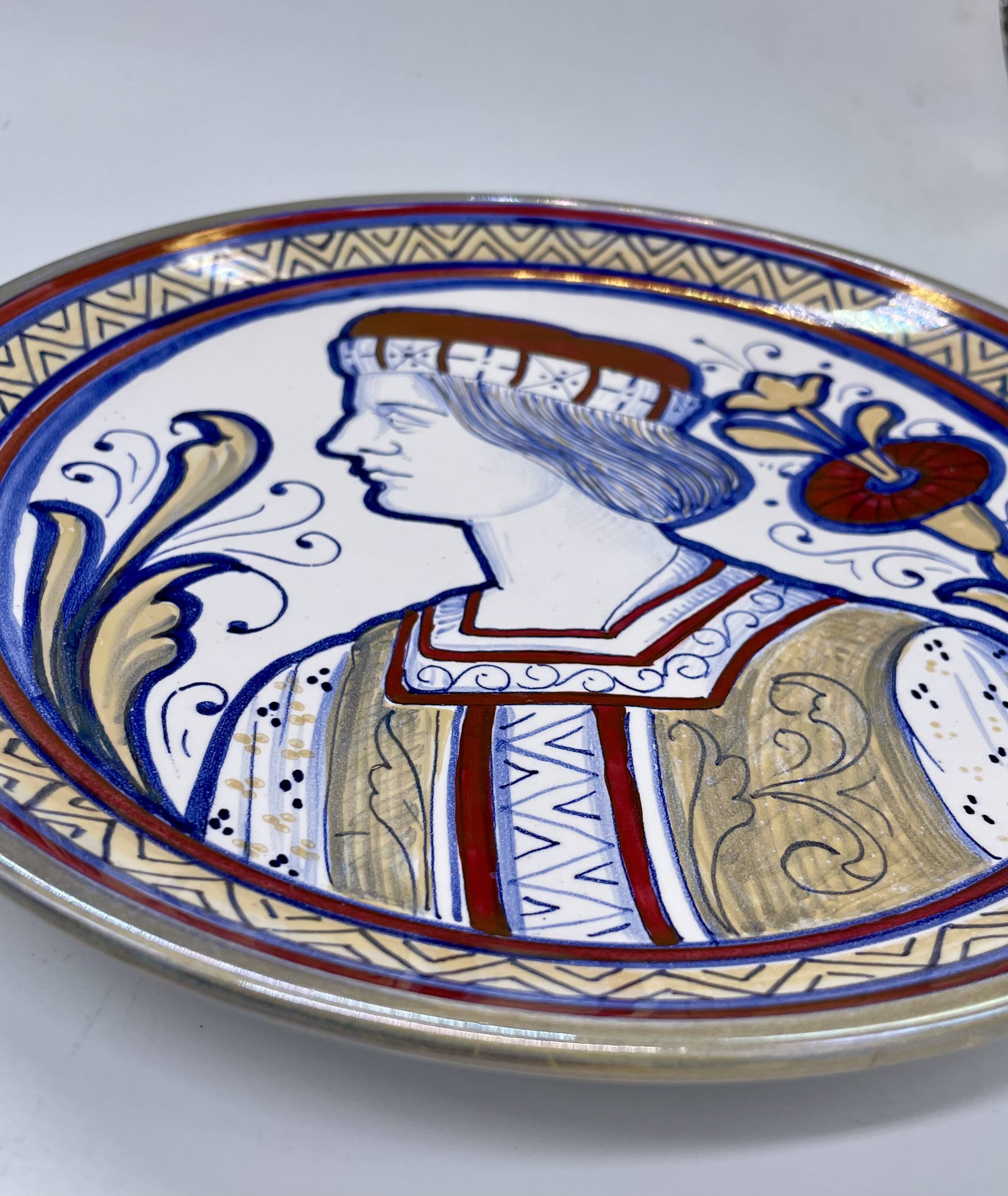 Pair of Gualdo Tadino plates