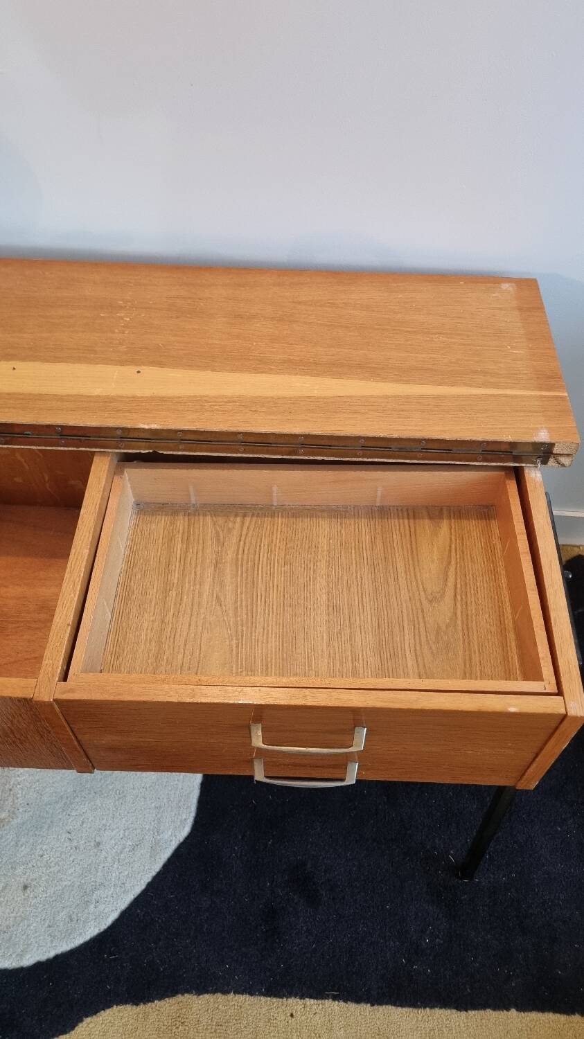 Travailleuse vintage