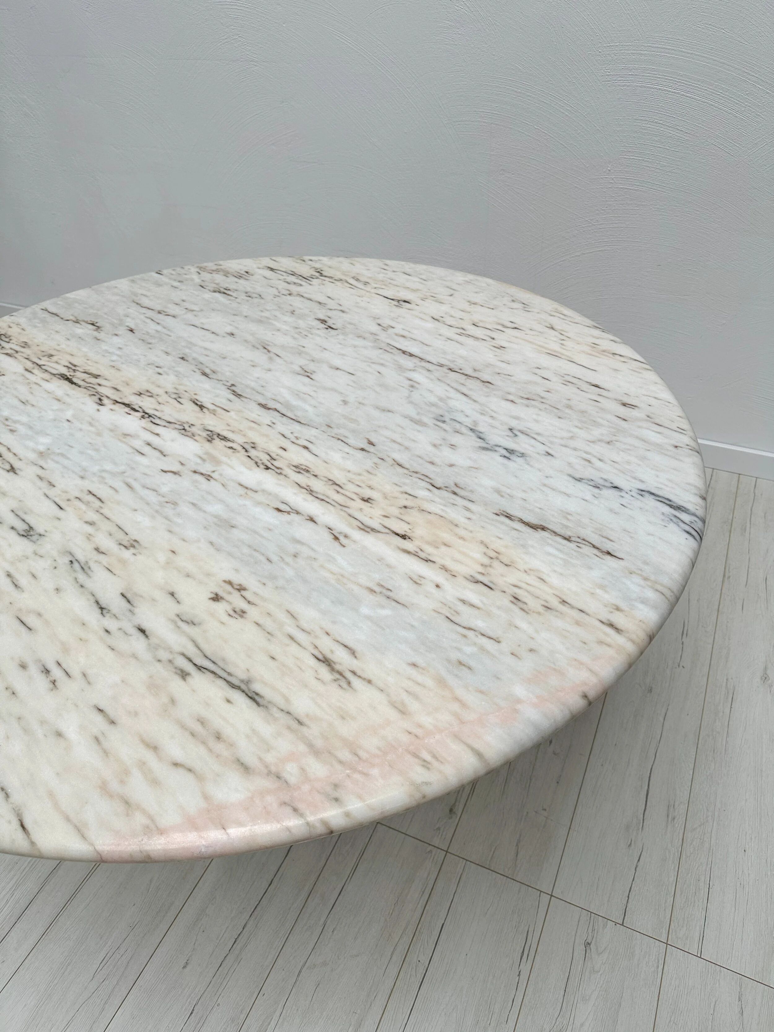 ‘70s Unique Large Round Vintage Marble Dining Table