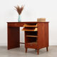 Bureau en teck, design danois, années 1960, production: Danemark