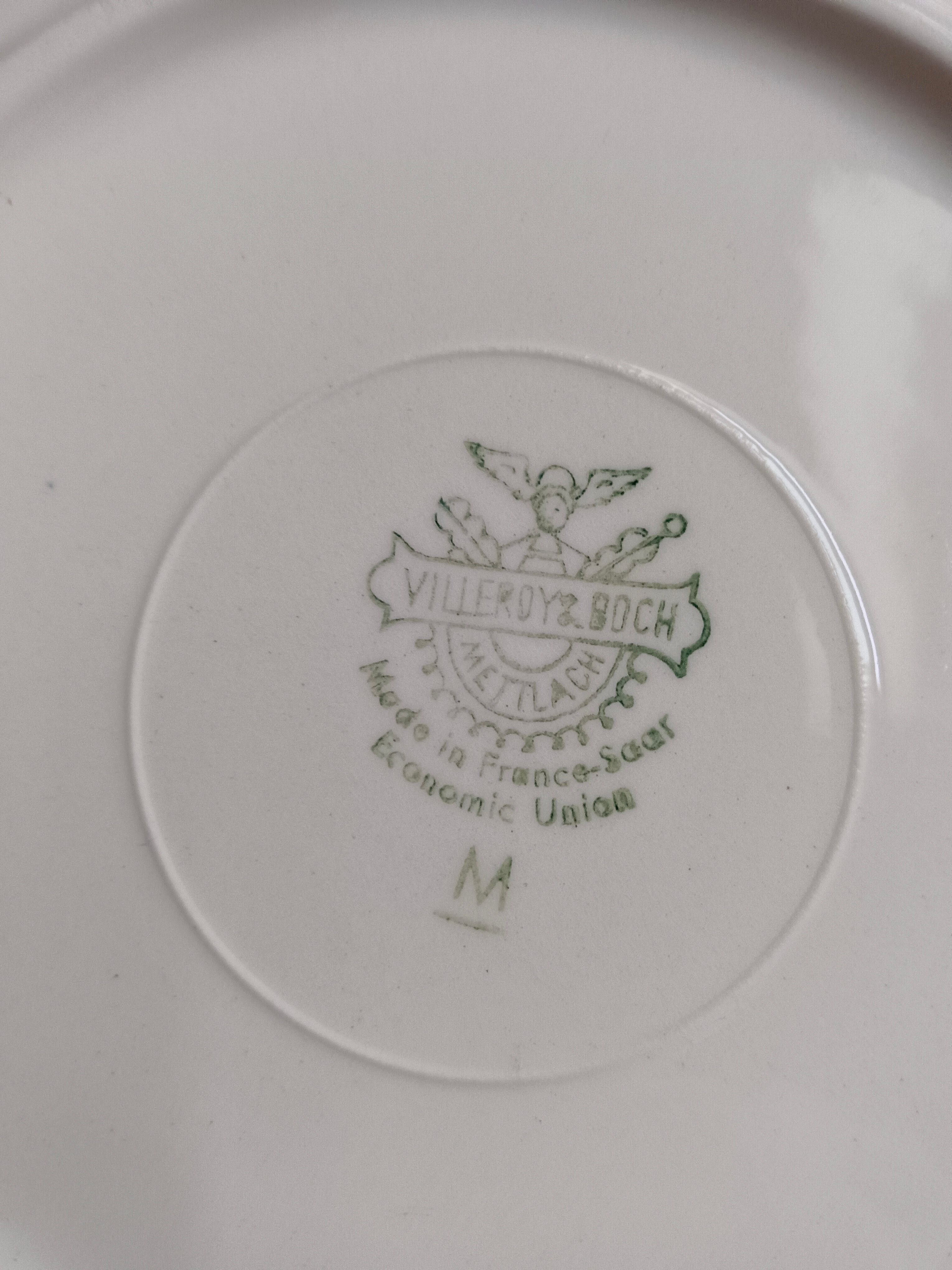 6 Assiettes Villeroy et Bloch beiges et dorées