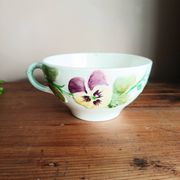 Large slipware cup Thoughts, Choisy le Roi