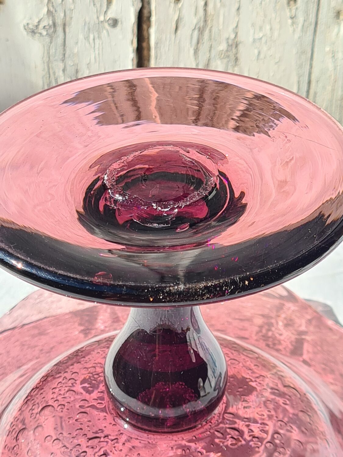 Fruit cup, amethyst bubbled glass compotier