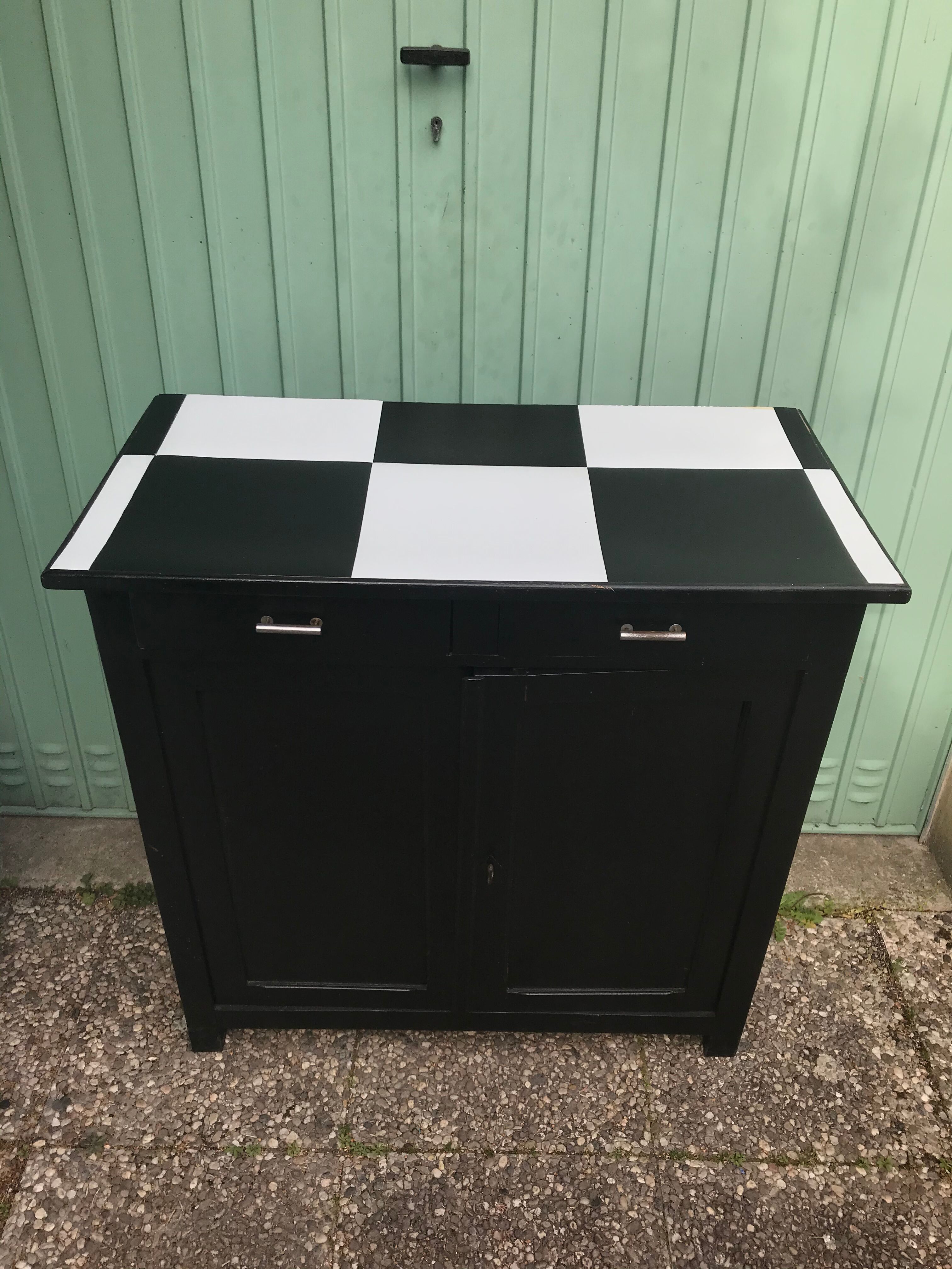 Former Parisian Wood Black Buffet - Plateau Damier Noir - White Vintage