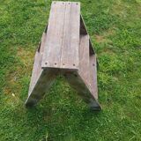 Double wooden stepladder