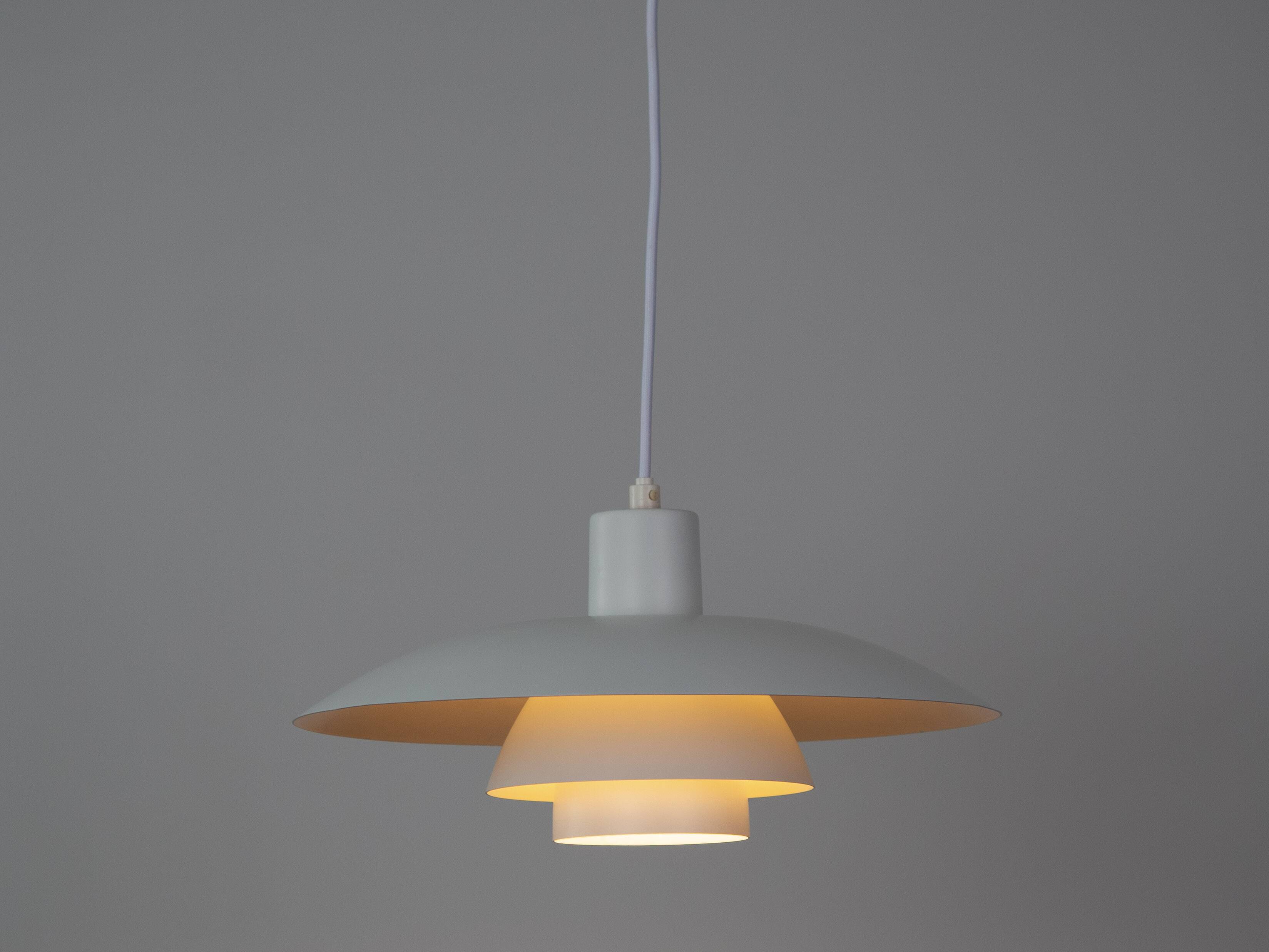 Pair of vintage PH 4/3 pendant lamps by Poul Henningsen, Louis Poulsen 1966