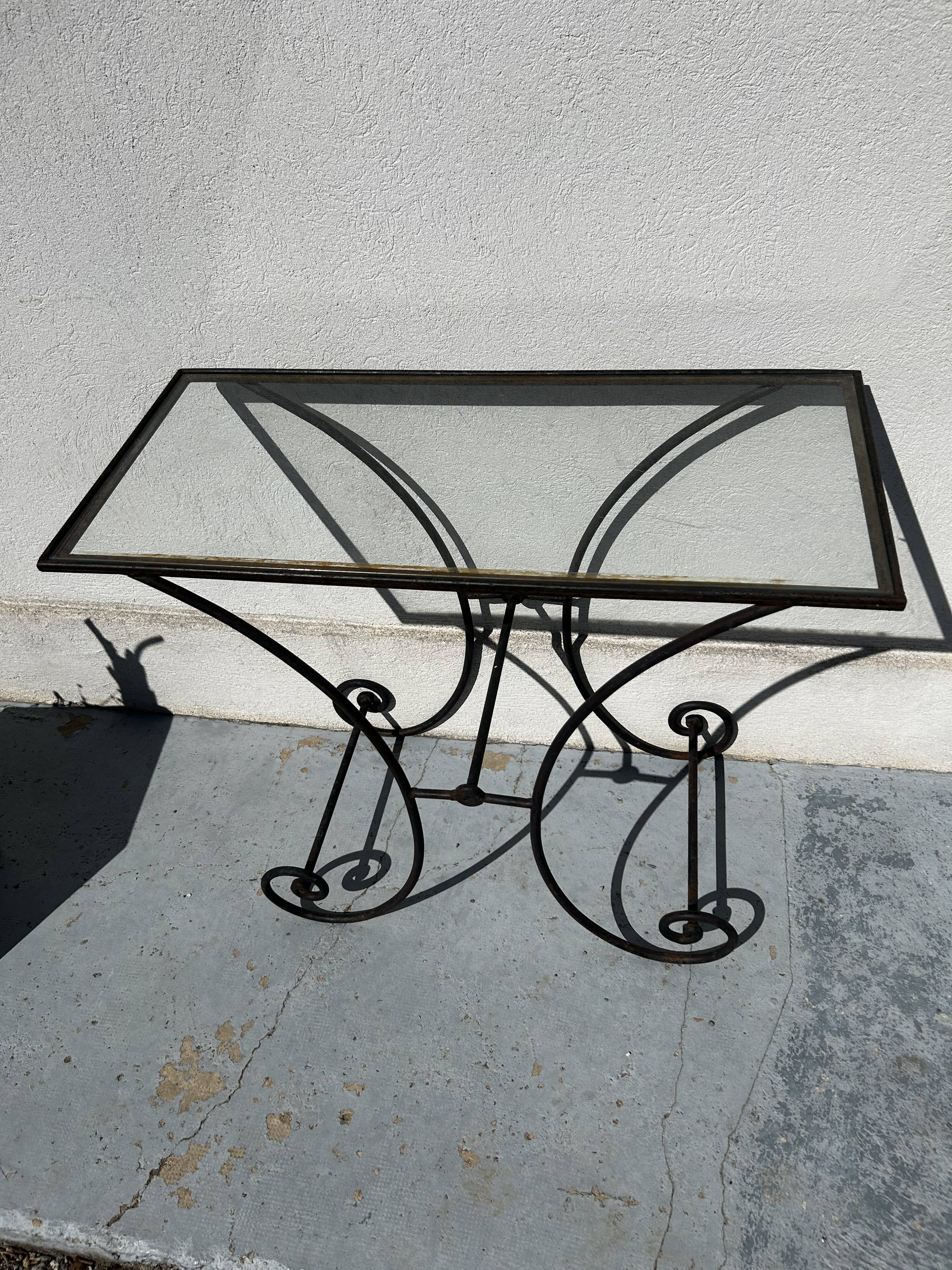 Console en fer forgé et verre