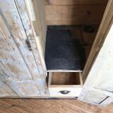 Wooden workshop vestiary