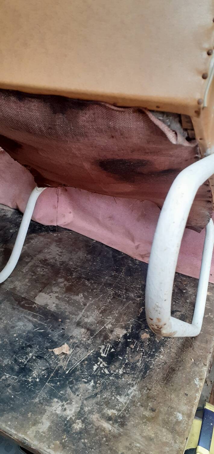 60s armchair with tubular legs, Ronéo style