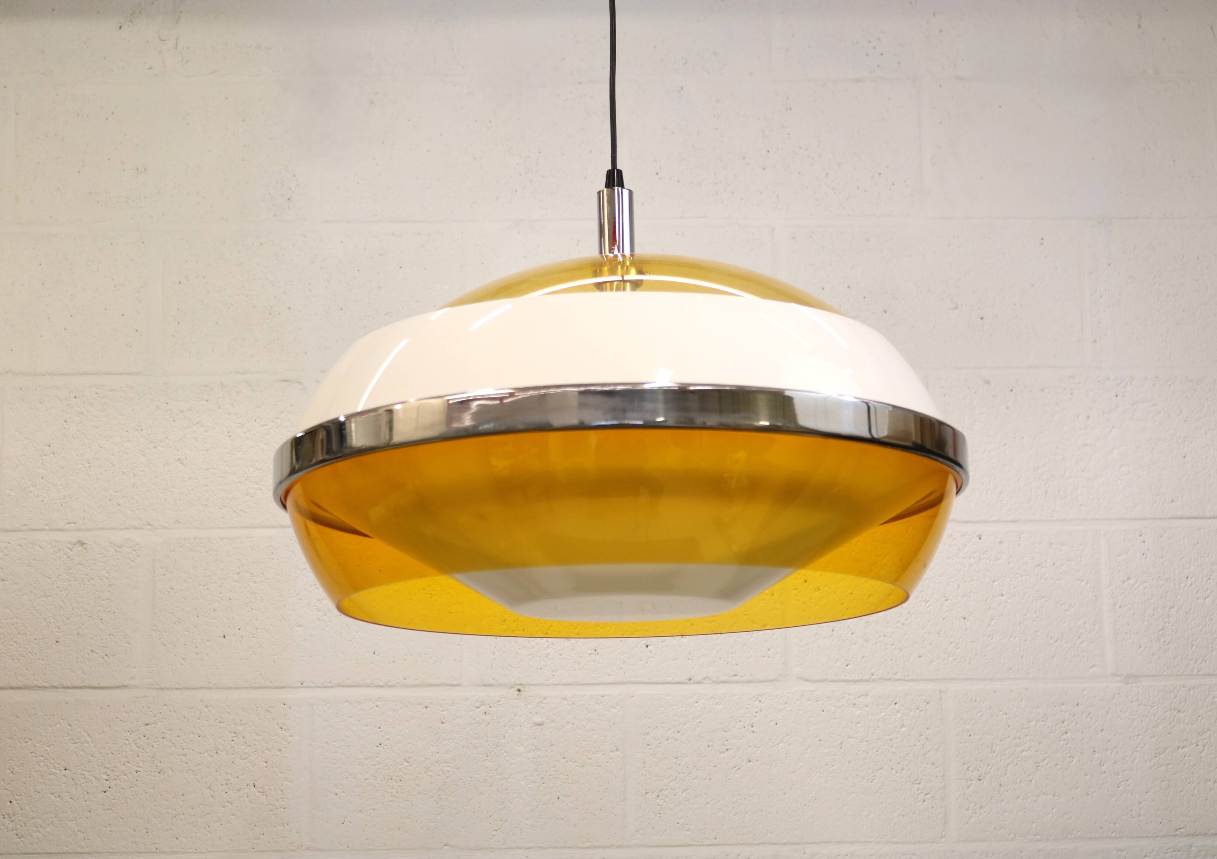 Space age UFO ceiling lamp *** Stilux Milano *** Italy 1970s *** Rare
