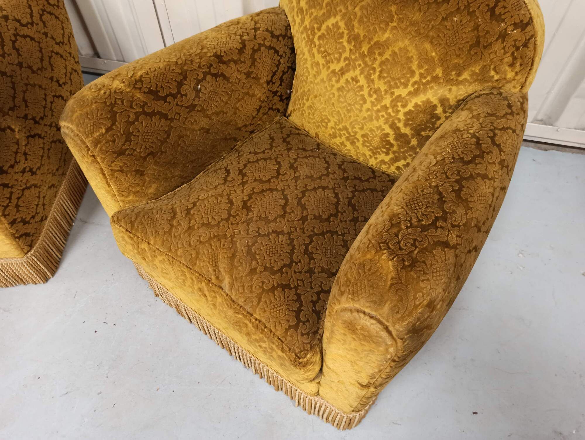 Pair of armchairs club velvet old yellow - armchair old