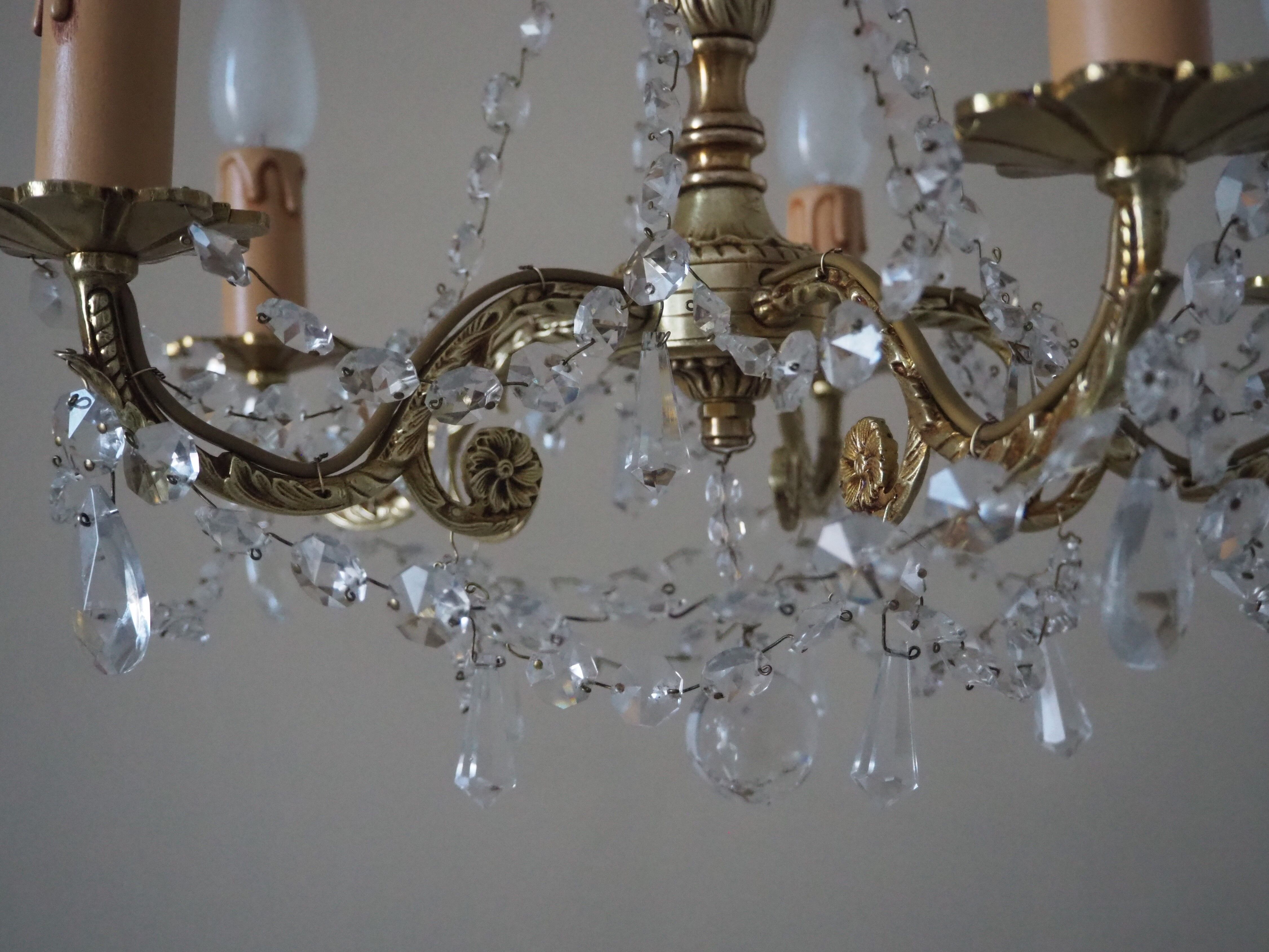 Bronze chandelier and crystal pendants – 5 lights