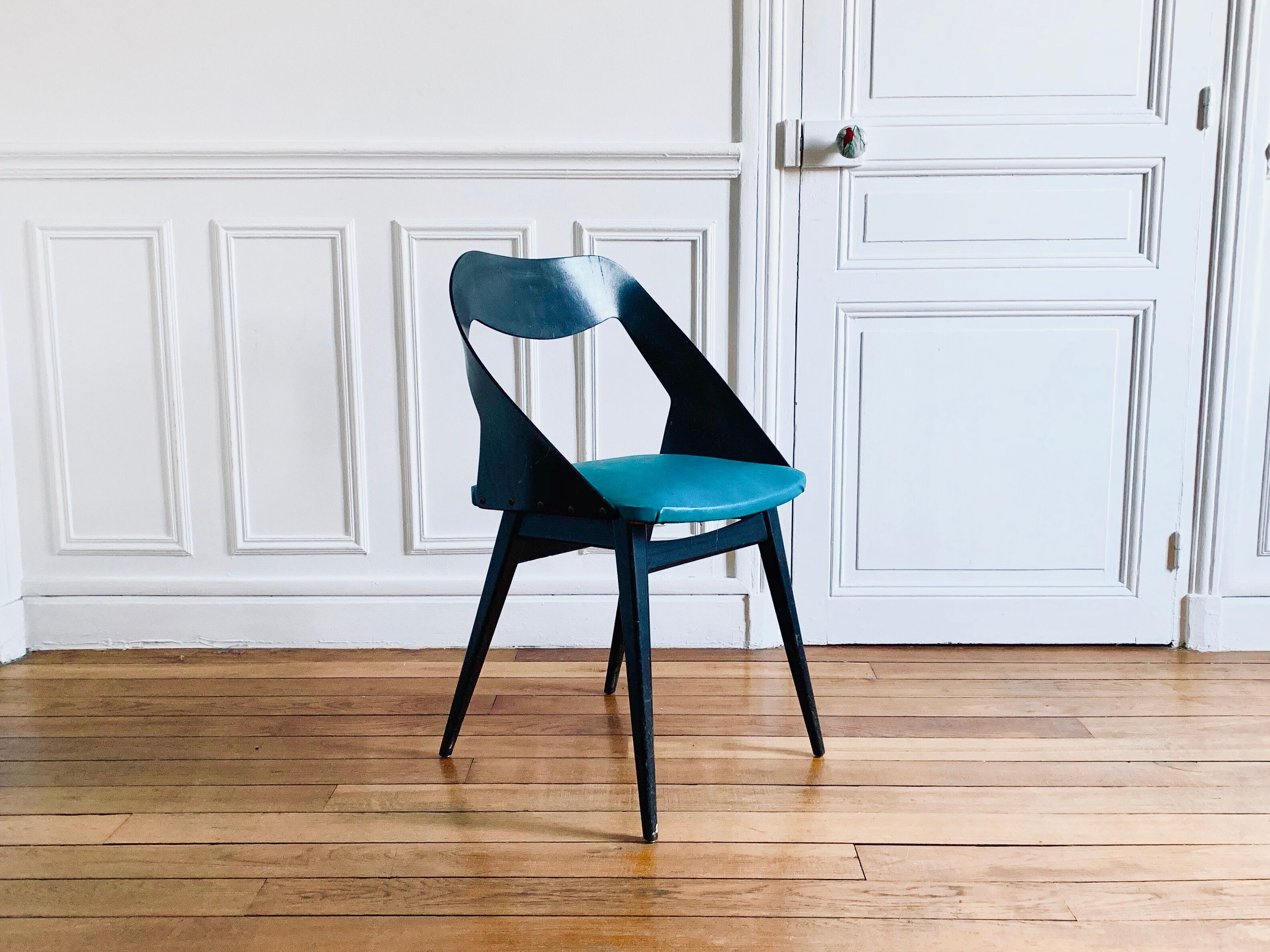 Louis Paolozzi chair