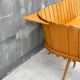 Banquette d’angle brutaliste en chêne – design européen, années 60/70