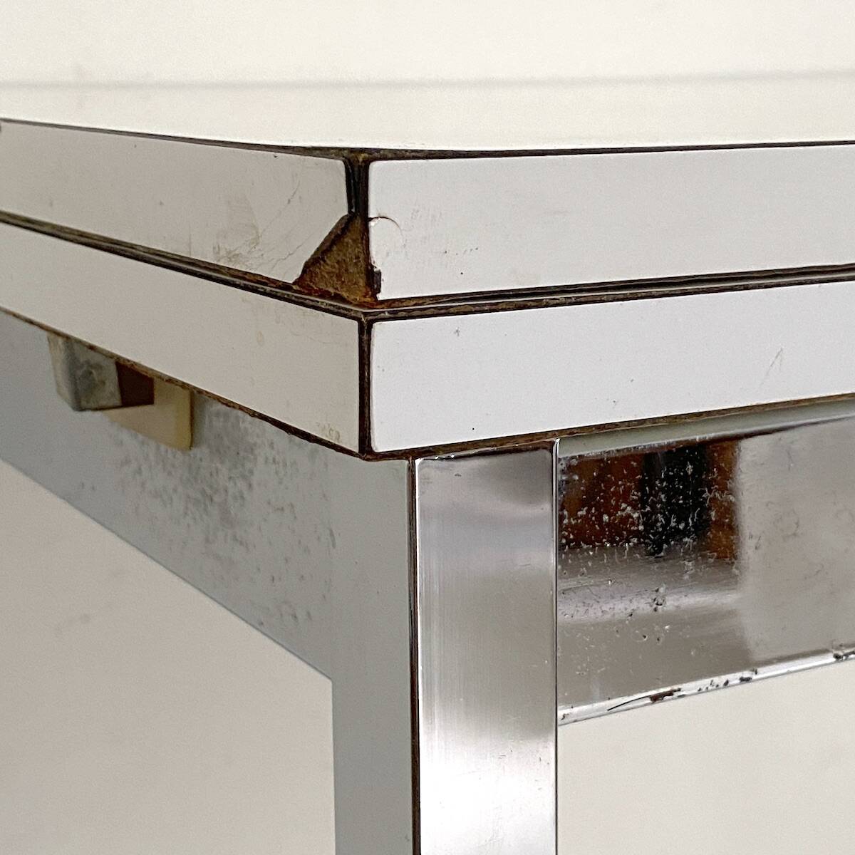 Vintage 1970s white formica extending table
