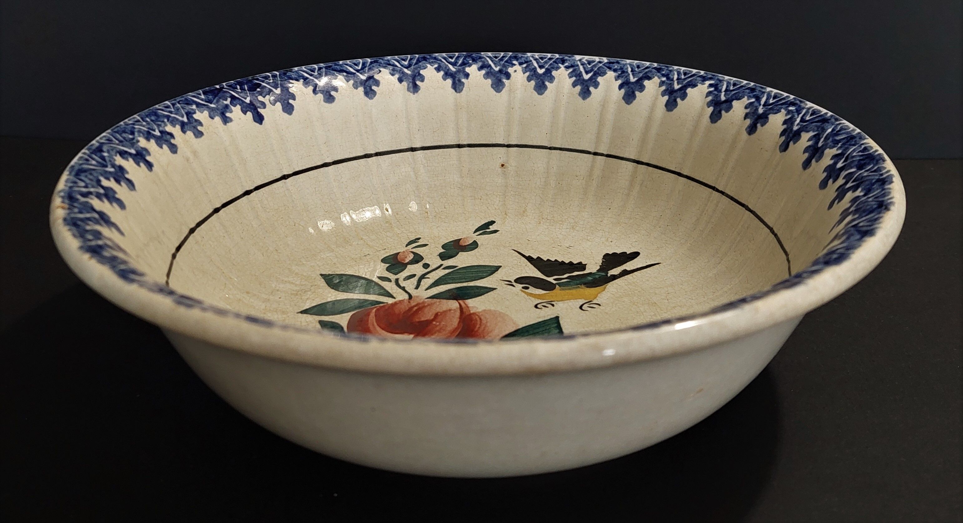 Hollow dish salad bowl earthenware HBC Hautin Boulenger & Co Choisy le Roi late nineteenth century