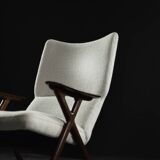 Fauteuil haut de salon vintage en teck et tissu bouclé blanc du milieu du siècle norvégien, années 1960