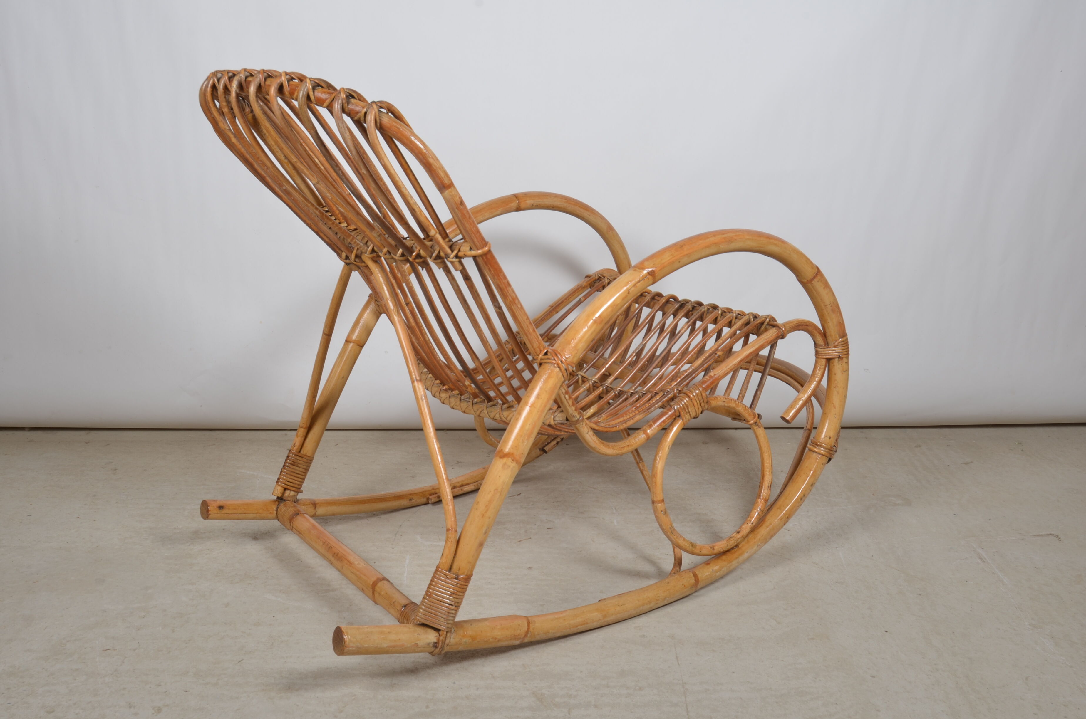 Rocking-chair bamboo and rattan