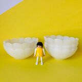 5 bowls in white glass