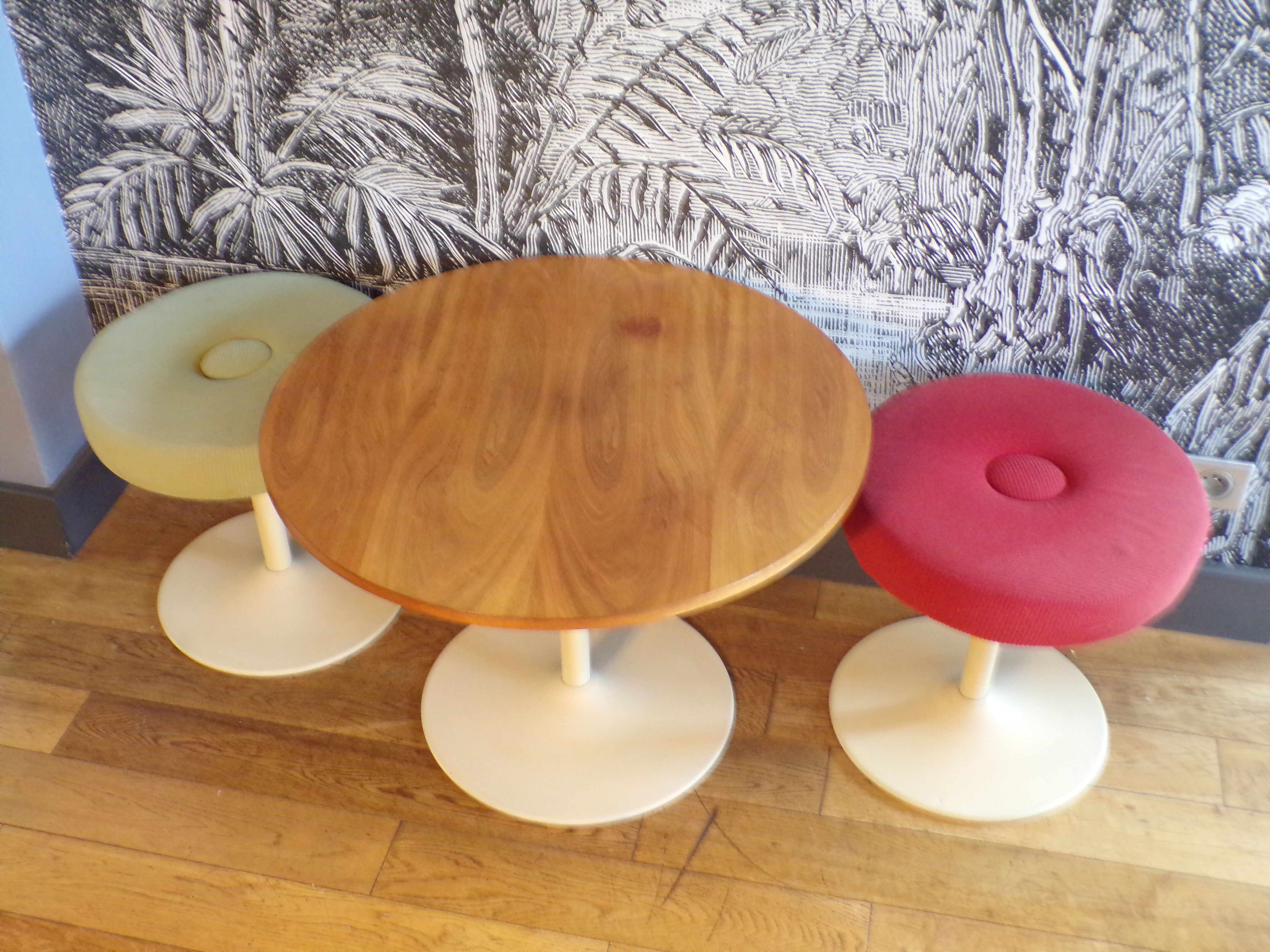 Coffee table and two tulip foot stools