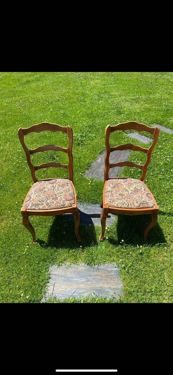 Set of two padded chairs NF France