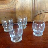Verres anciens à liqueurs