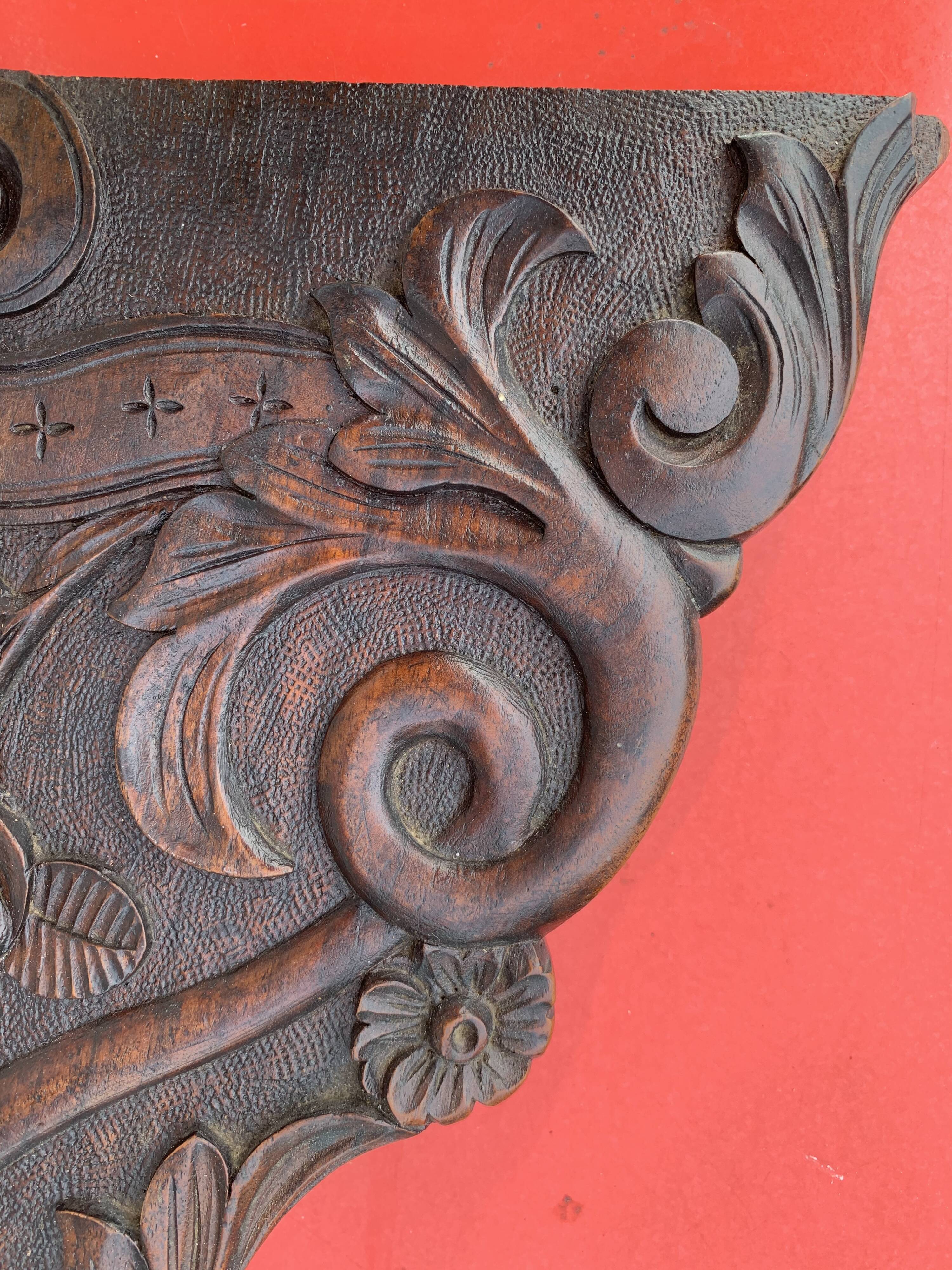 Carved frontwood ornament