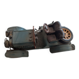 Tin toy