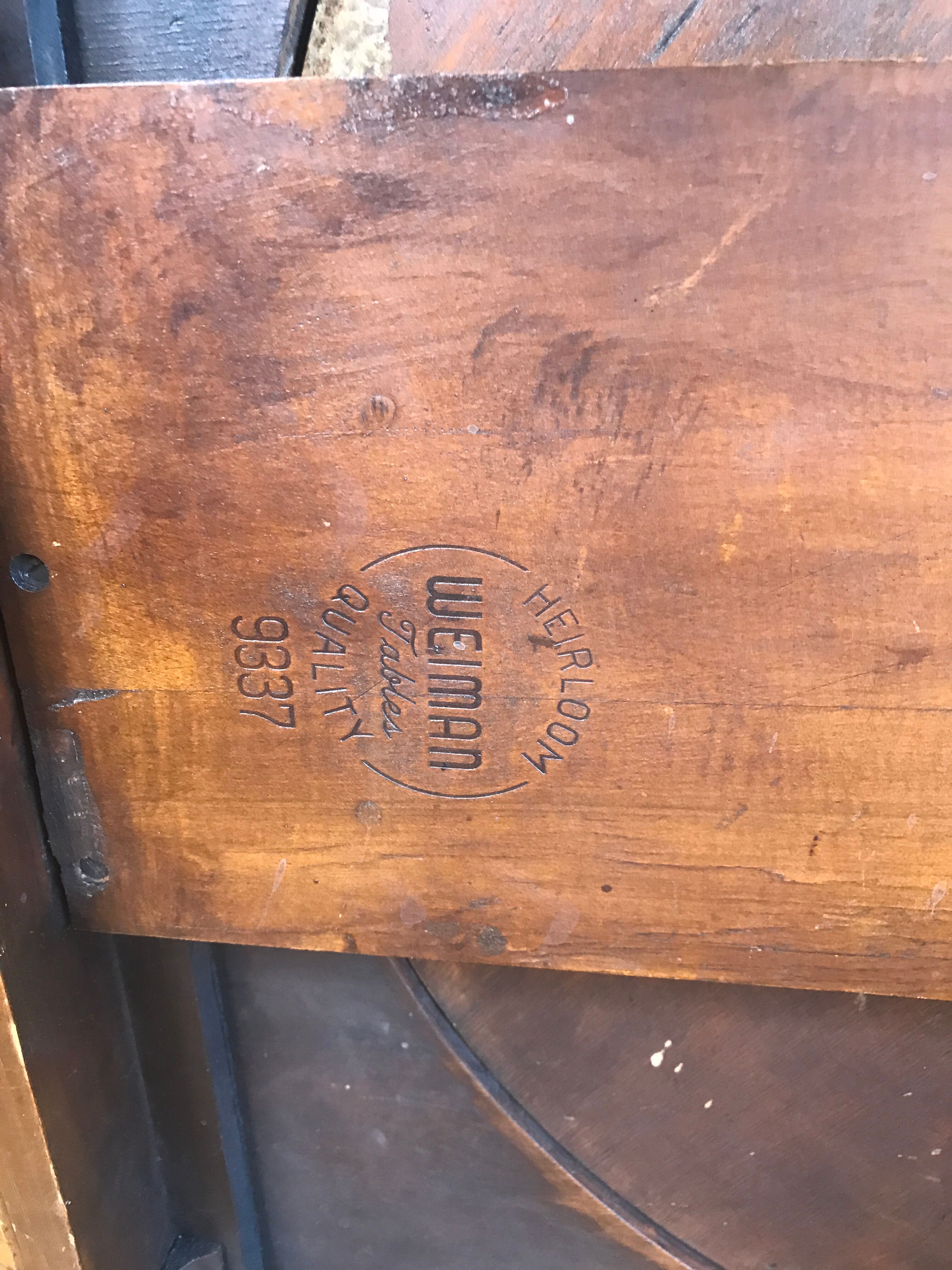 Table basse en bois d'époque Weiman