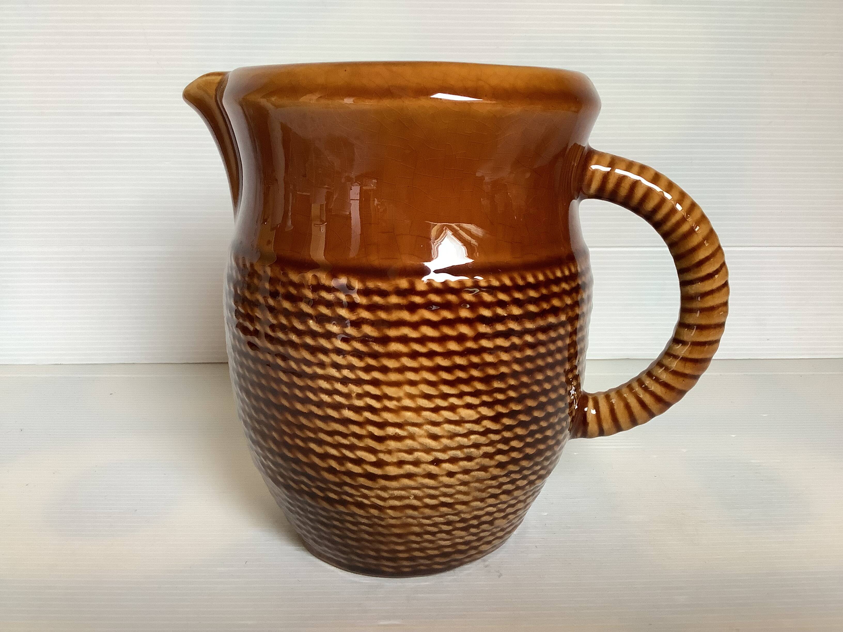 Sarreguemines slip rope pitcher