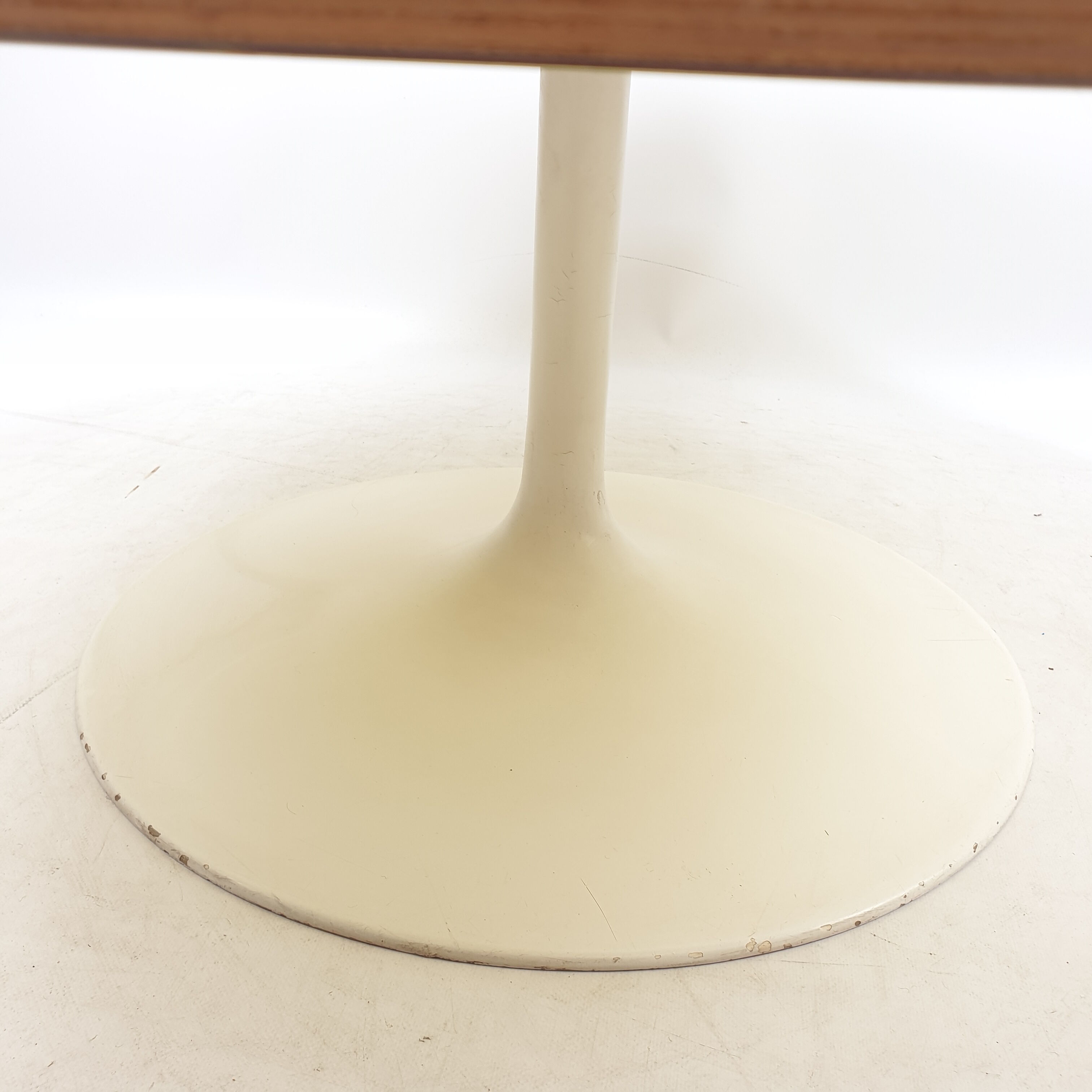 Circle coffee table by Pierre Paulin for Artifort, 1960s