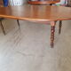 Table de ferme ovale