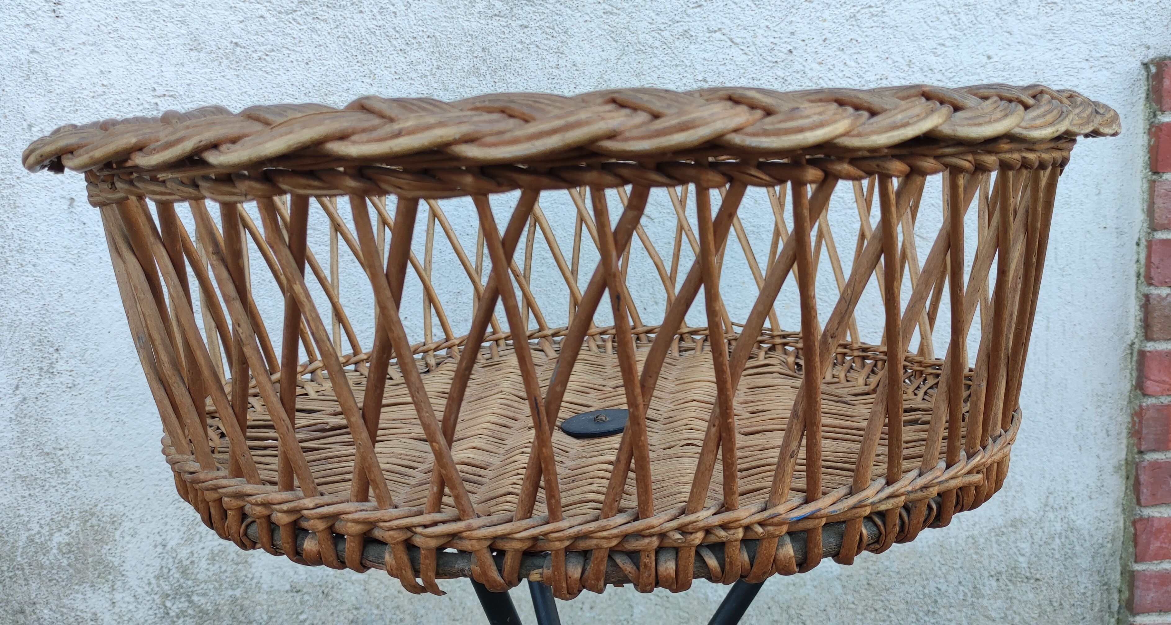 Vintage wicker pan