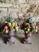Paire de vases Médicis en plâtre peint