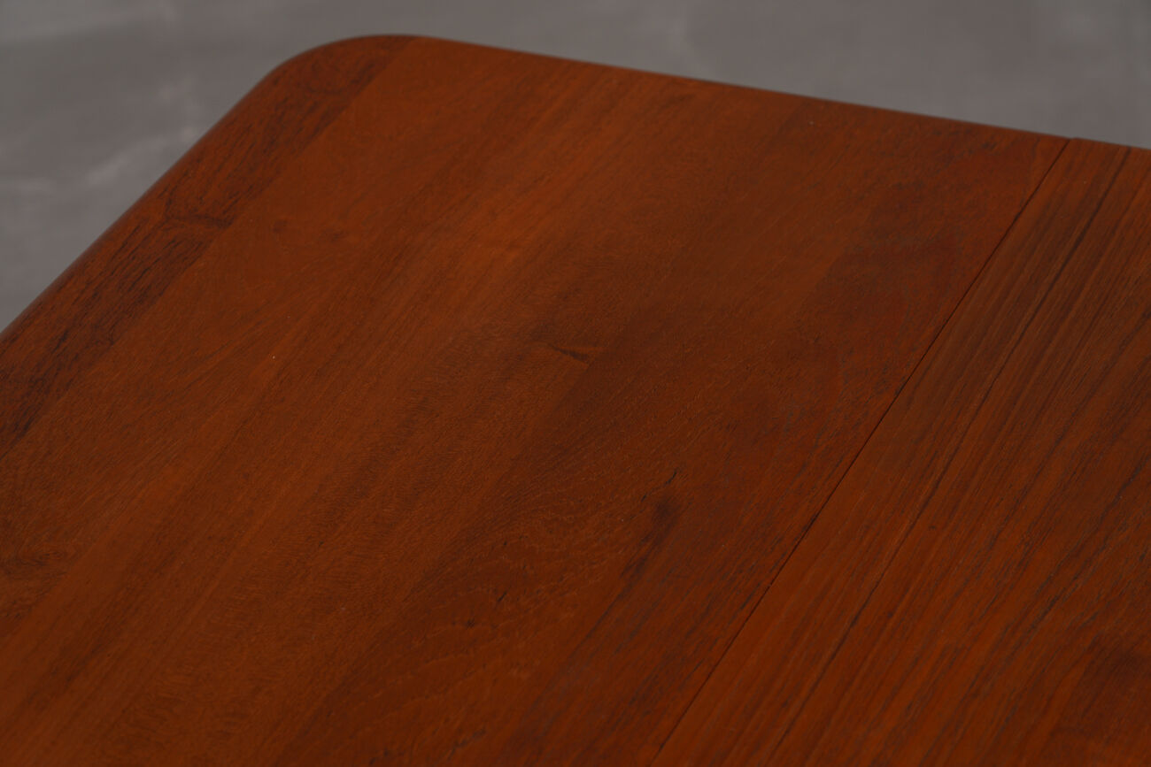 Table à manger vintage Morten en teck par Niels Koefoed pour Hornslet Mobelfabrik, Danemark, années 1970.