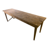 Farm table