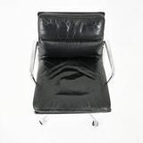 Office chair by Charles and Ray Eames for Herman Miller, 1970s