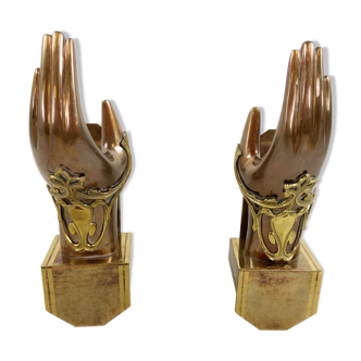 Pair of bronze hand shaped wall lamps, 1990s