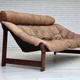1970s, Norwegian design by Jan Erik Lindgren. 2-seater sofa model "Amazon".