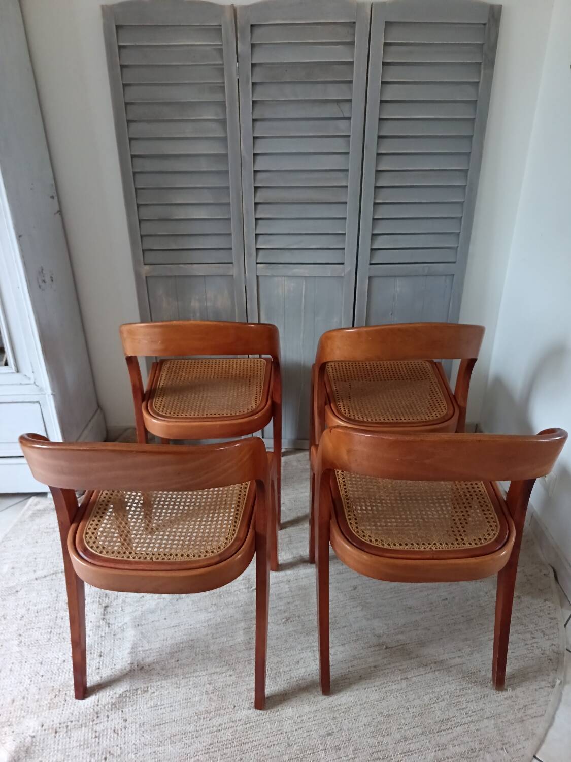 Baumann gondola chairs