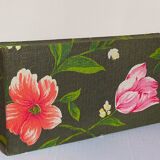 Box padded with old fabric