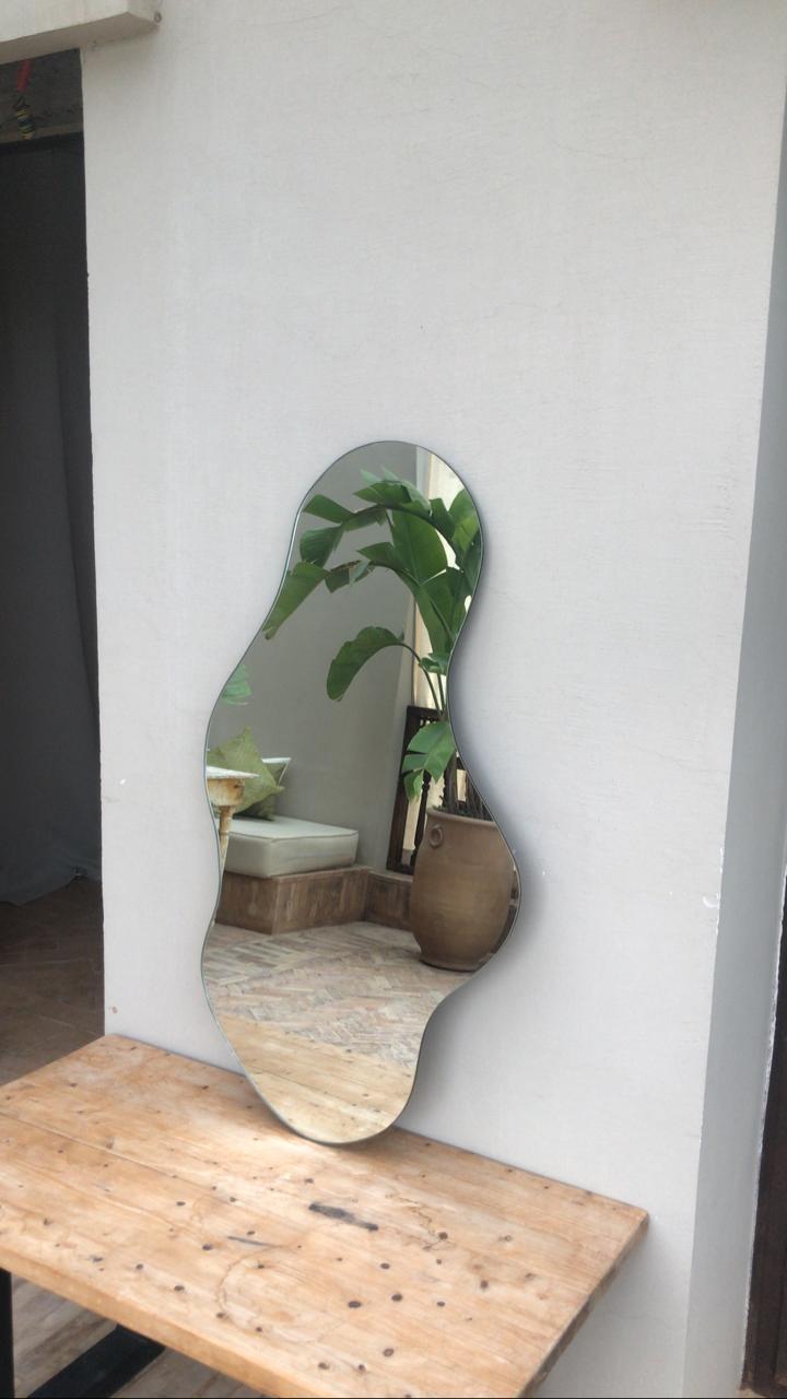 Miroir irrégulier 60x100cm